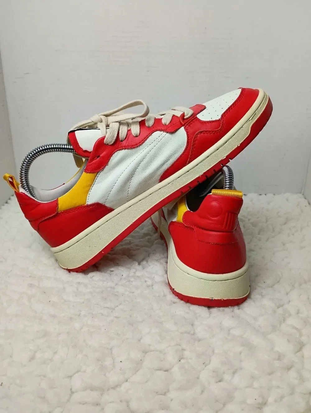 Oncept Phoenix Low Top Sneaker Retro Red Leather Women's 8.5 Luxury Casual Shoes
